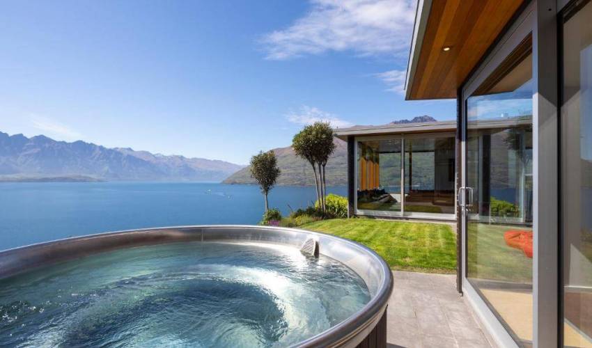 Villa 690 in New Zealand Main Image